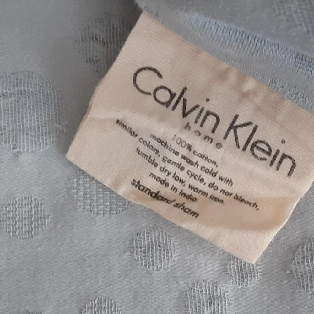 Calvin Klein calvin klein